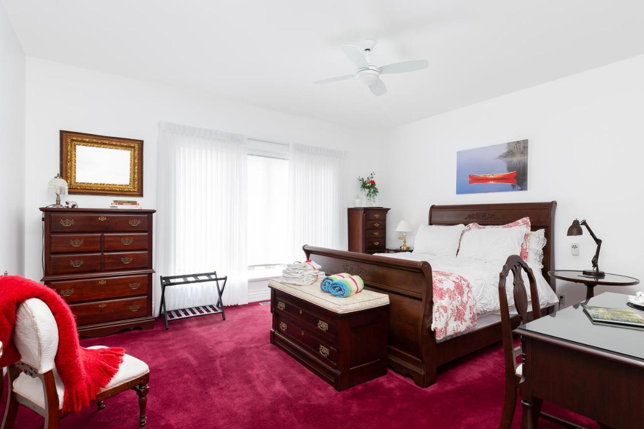 Greystone On Golden Lake Resort 4*