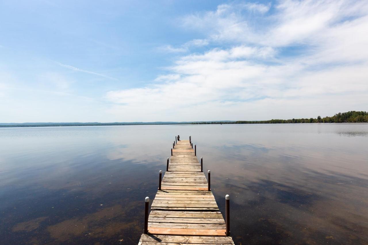 Greystone On Golden Lake 4* Deacon