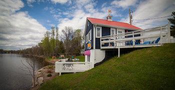 Resort Greystone On Golden Lake